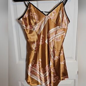 Unknown Brand Woman's Chemise Babydoll  Size Medium